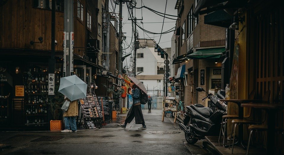 solo travel in japan