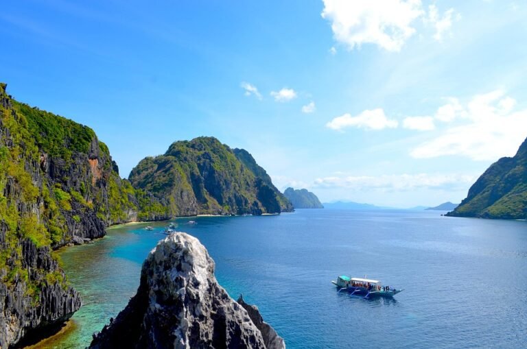 island hopping itinerary