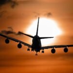 aircraft-1362587_1280