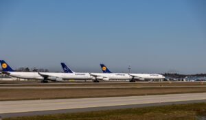 airplane-5034149_1280