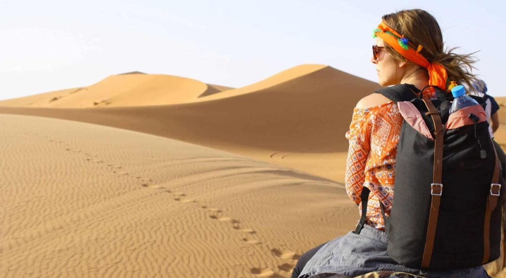 solo-female-travel-tips-1-min